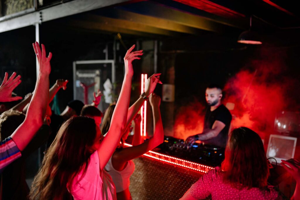 dj